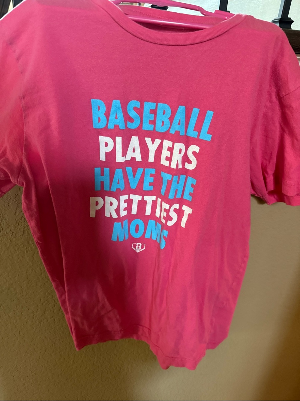 Kids Pink B101 'Baseball Players Have the Prettiest Moms' Graphic Tee YL